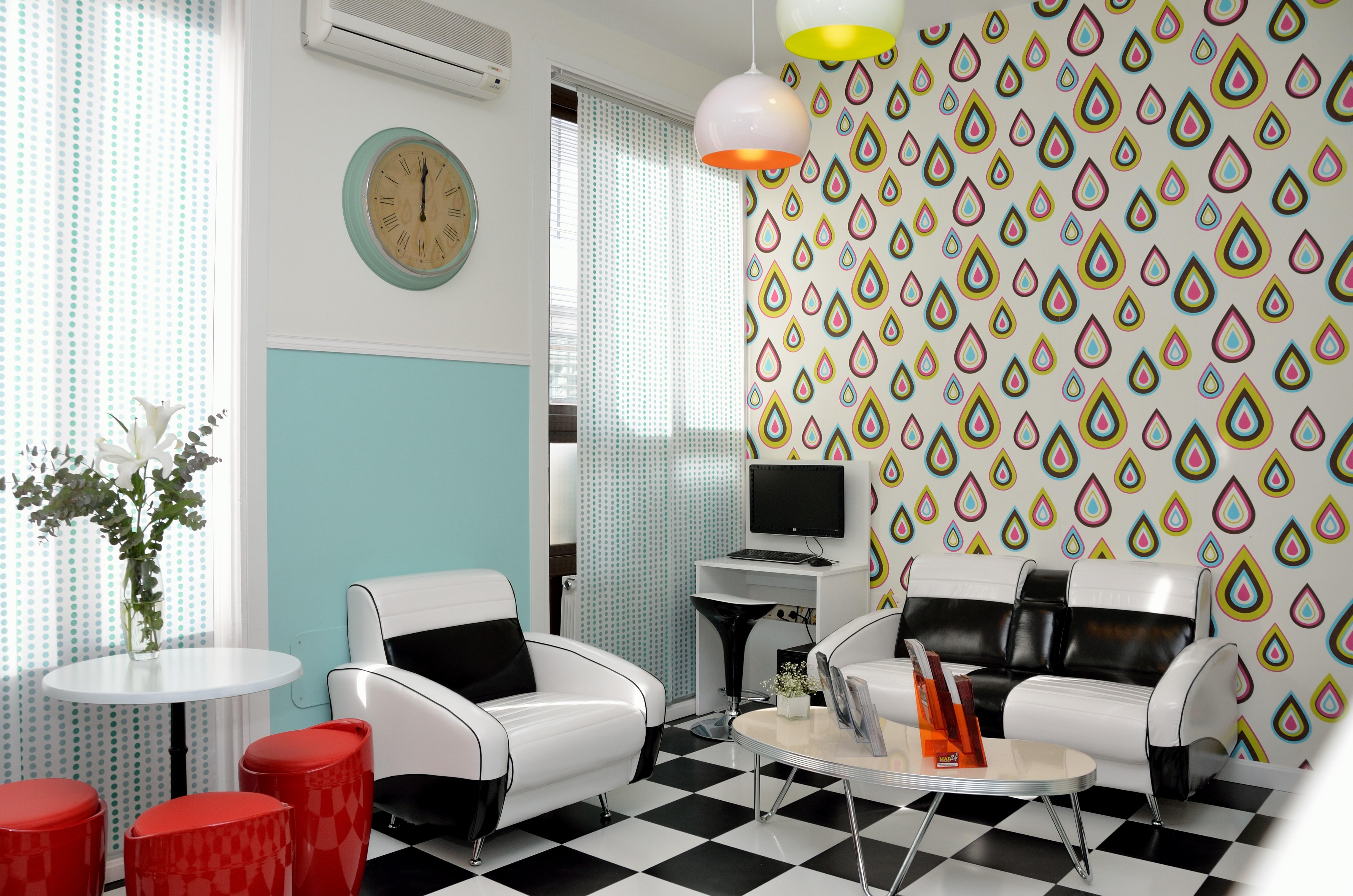 Far Home Plaza Mayor Madrid Bagian luar foto